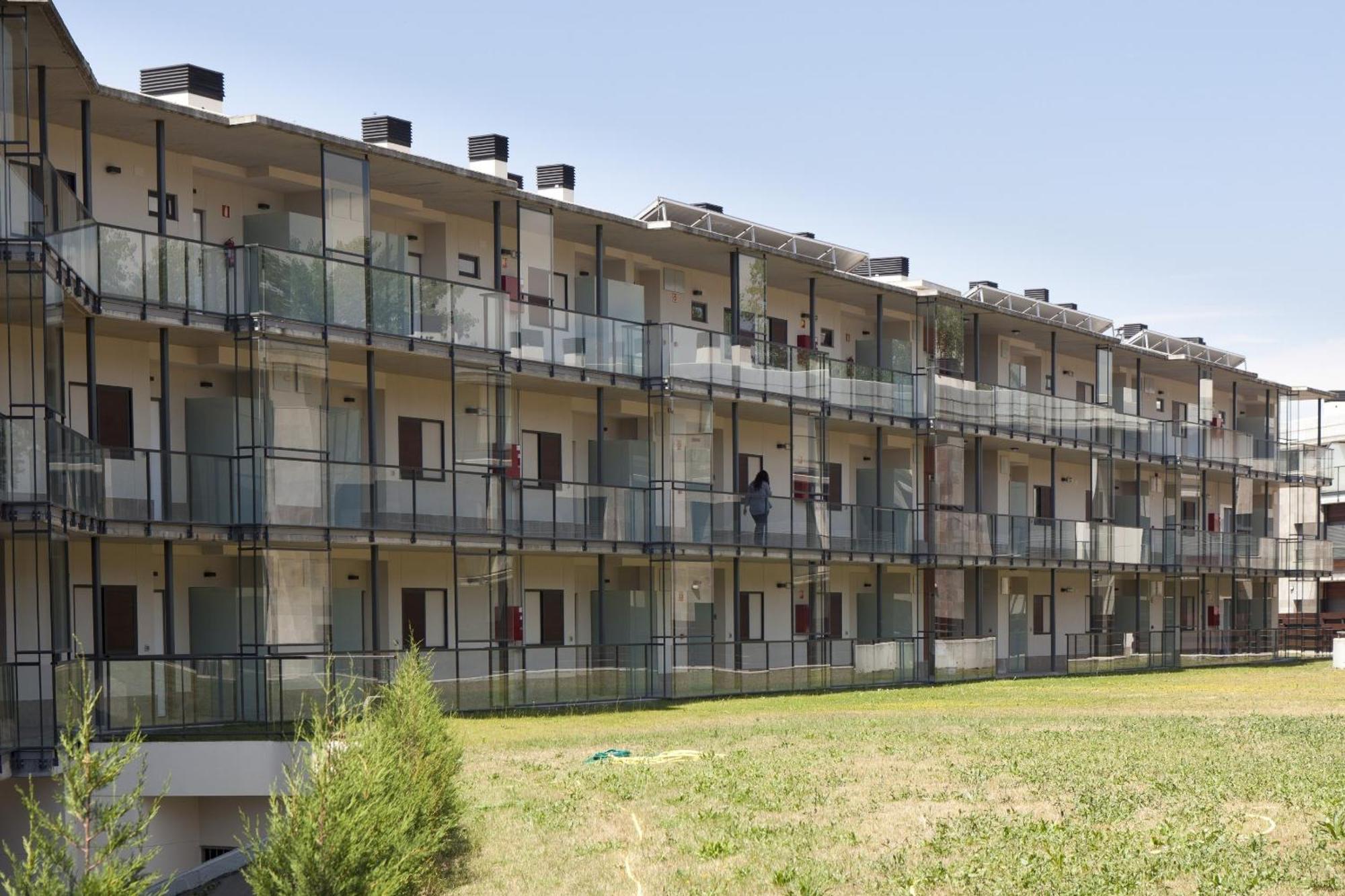 Aparthotel Jardines De Aristi Vitoria-Gasteiz Bagian luar foto