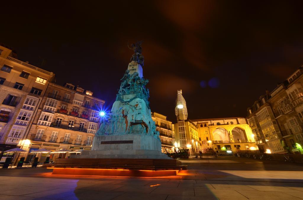 Aparthotel Jardines De Aristi Vitoria-Gasteiz Bagian luar foto